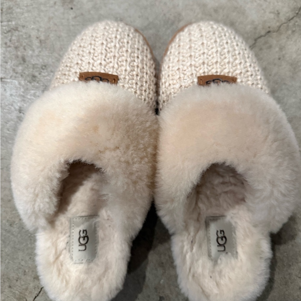 UGG Cozy Slipper - image 2